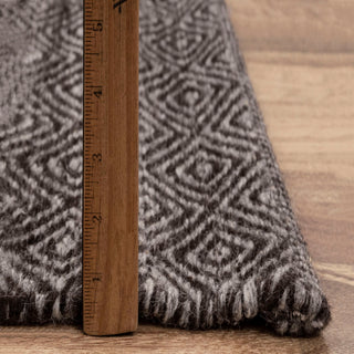 Micro-Diamond Geometric Charcoal & Onyx Wool Rug – Handwoven Deep Textured Area Carpet