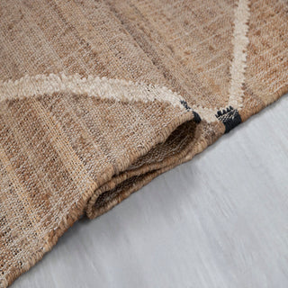 Beige Diamond Lattice Rug