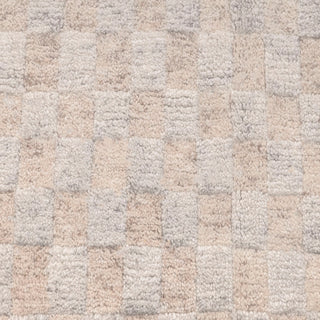 Modern Ivory Checkered Handwoven Wool Rug – Minimal Geometric Flatweave Carpet